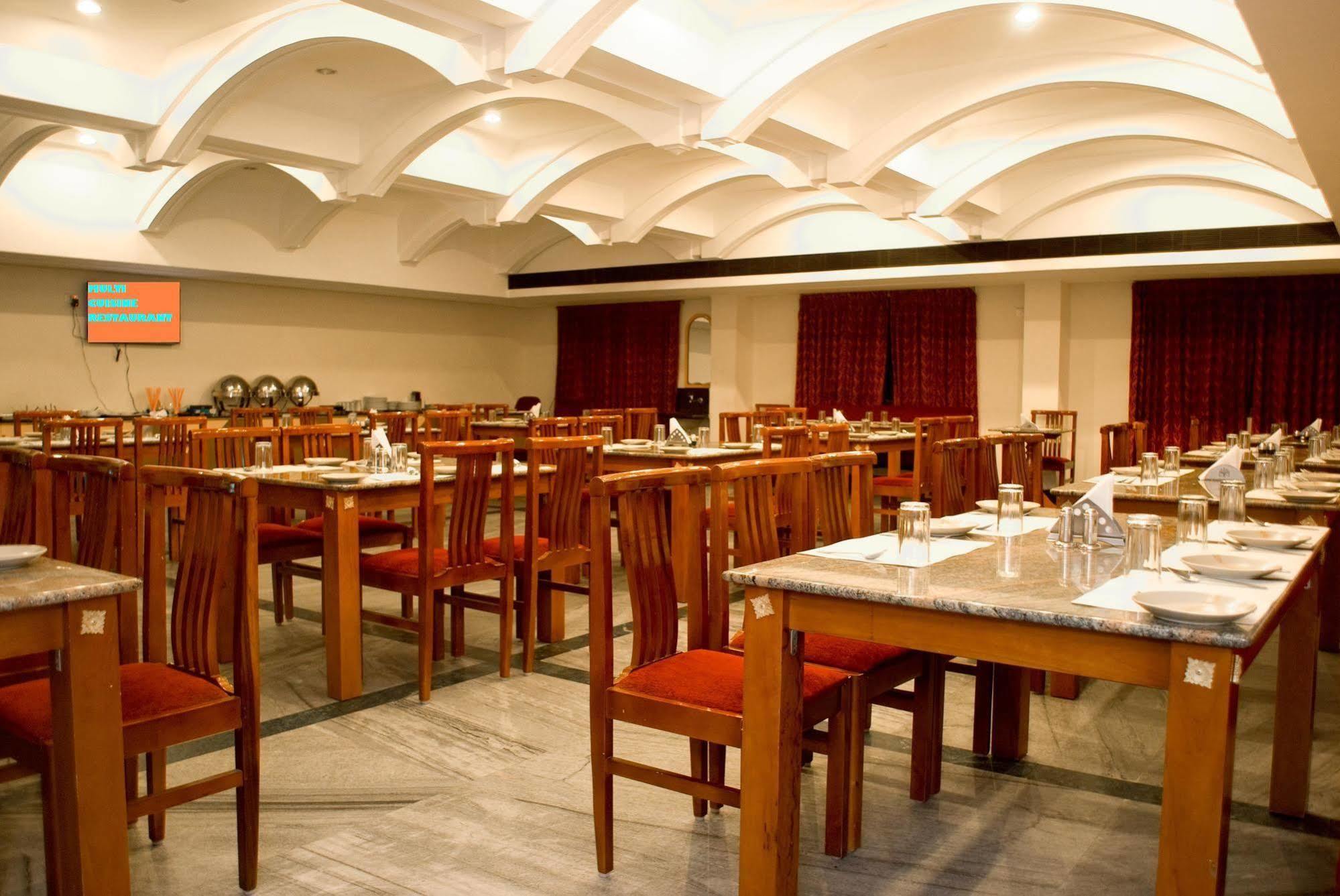 Hotel Rajadhane Madurai Exterior foto